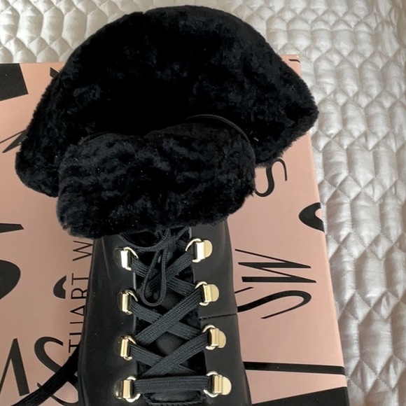 Stuart Weitzman shearling lined leather boots - Picture 4 of 4